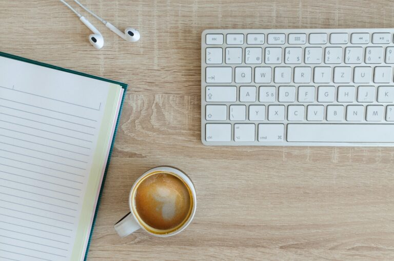How to Start Working Online in 2025 (Even With No Experience)